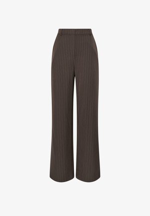 Donkerbruine wijd uitlopende broek met hoge taille en dunne witte verticale krijtstrepen, met een getailleerde voorkant en riemlussen.