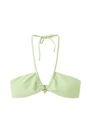 Top de bikini bandeau verde deschis, cu centru strâns și șnur subțire de prins la gât, având un mic pandantiv auriu în formă de soare în centrul frontal.