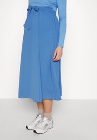 ONLY MATERNITY OLMVIC JASMIN LONG SKIRT - Maxi szoknya - federal blue