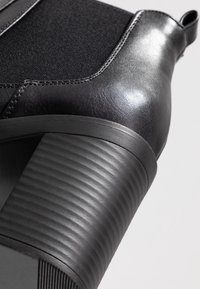 Anna Field Ankle boot