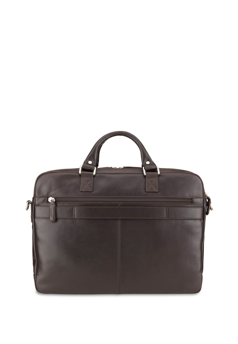Valigetta per laptop in pelle marrone con doppi manici, tasca frontale con cerniera e dettagli di cucitura sottili. Texture liscia con una forma strutturata.
