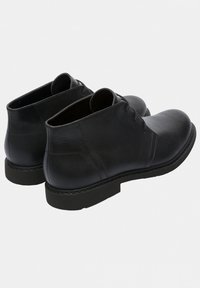 Camper NEUMAN - Volnočasové šněrovací boty - schwarz