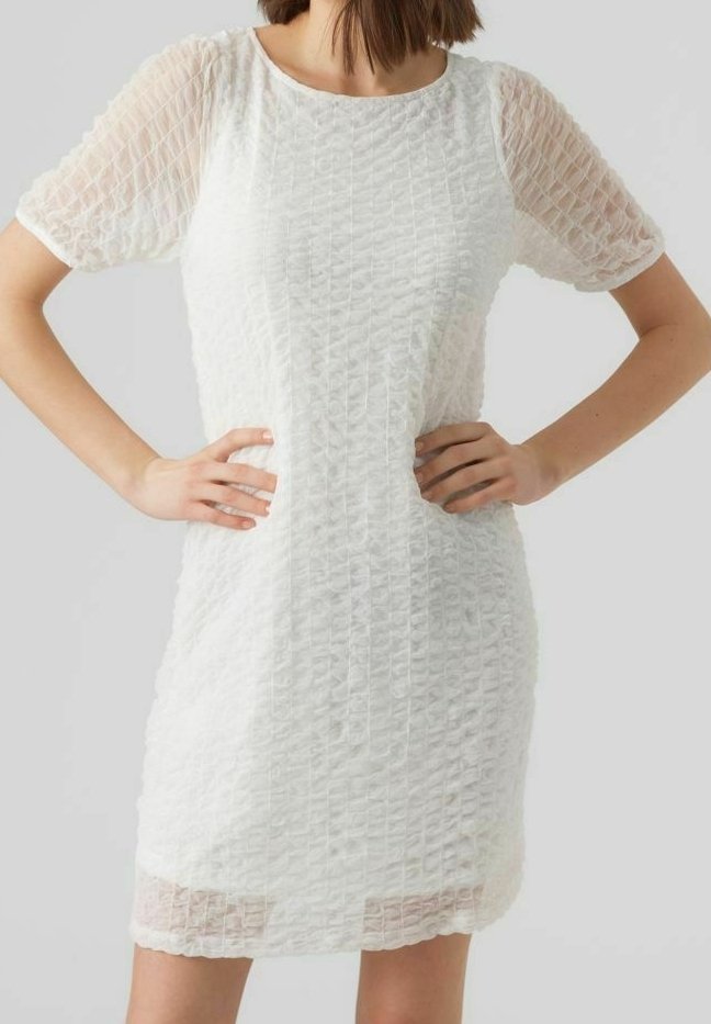 Vero Moda Robe de jour - white