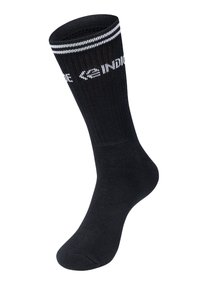 Sort bomuldssok med ribbet tekstur, hvid stribe øverst og trykt tekst "INDIE" på siden. Design med midt på læg længde.