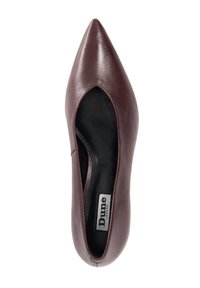 Burgundy leather pointy-toed pump with a curved opening, black inner lining, and branding on the insole. Smooth texture throughout.