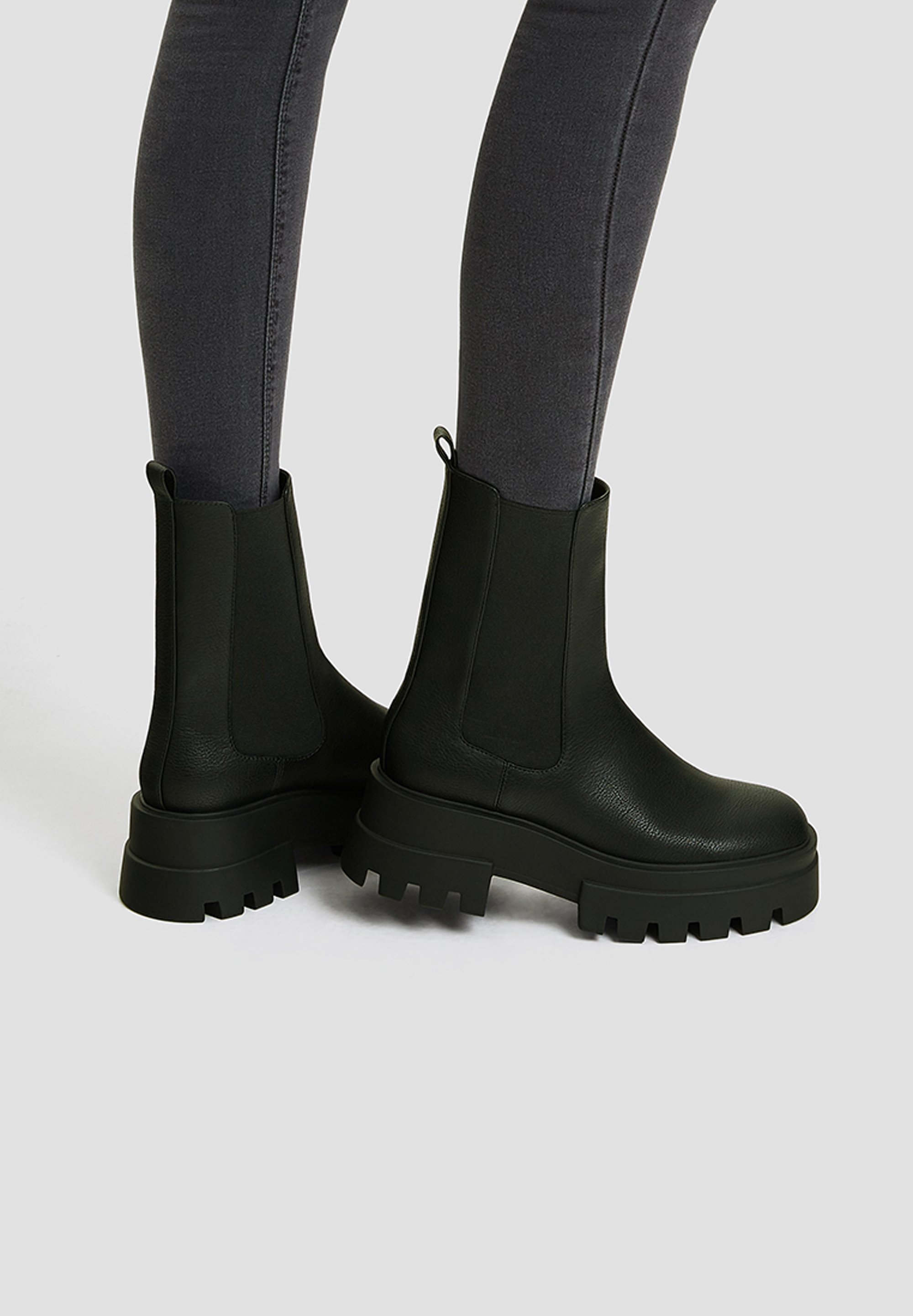 pull & bear ankle boots