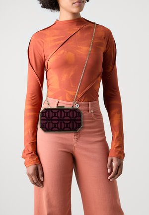 WOMENS BAG - Vakarsomiņa - rouge/noir