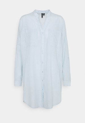 Blus - blue