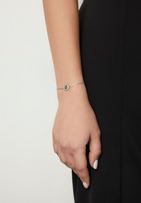 Guess CRUSH - Bracciale - silberfarben