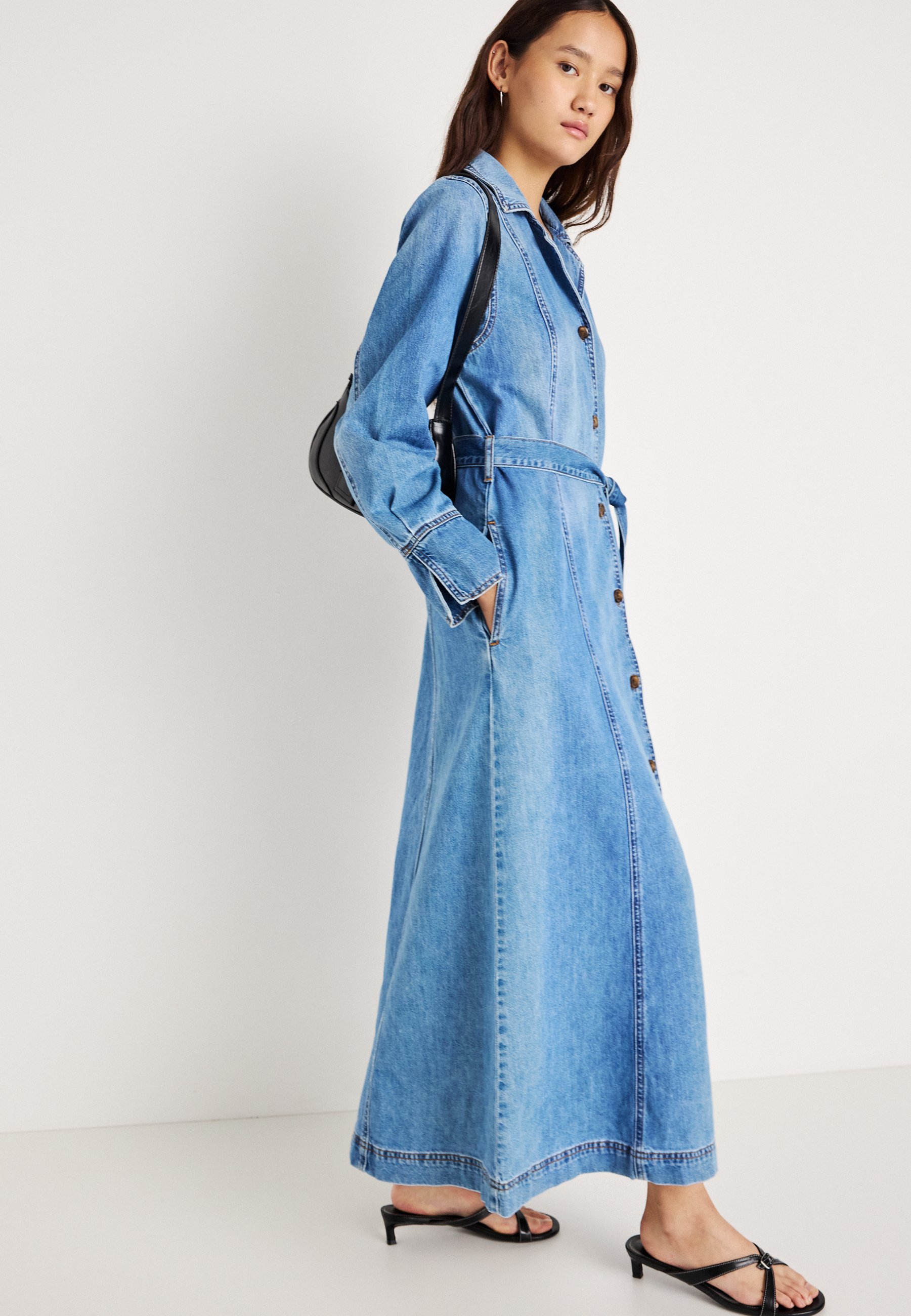 MSCH Copenhagen ALENA SHIRT DRESS - Maxi dress - mid blue wash
