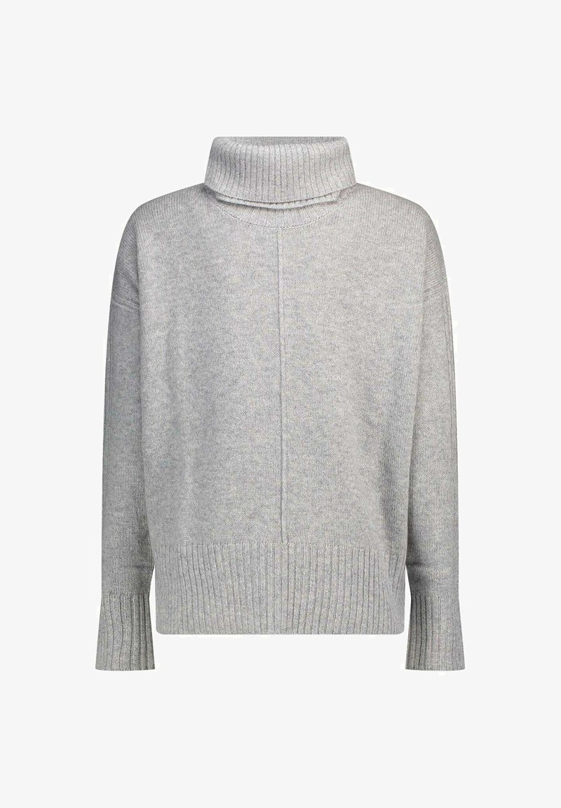 Pull en gros tricot gris avec un col roulé côtelé haut, des épaules tombantes et des poignets côtelés. La texture est douce et chaude, idéale pour la superposition.