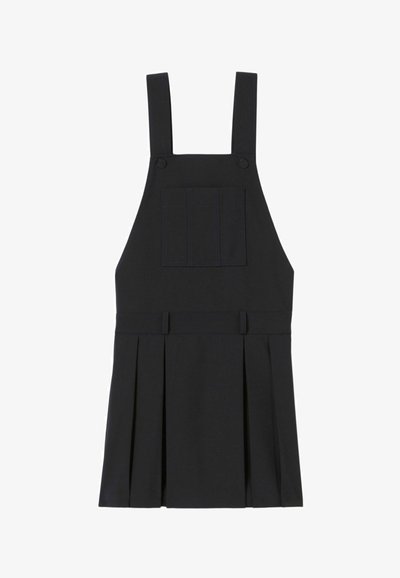 Vestido de tirantes negro con peto que cuenta con tirantes ajustables, un bolsillo frontal y falda plisada. Apto para ocasiones informales o semi-formales.