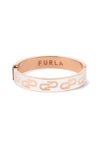Bracciale rigido bianco con un motivo a catena dorata, con chiusura in oro rosa lucido e incisione "FURLA" sul lato interno.