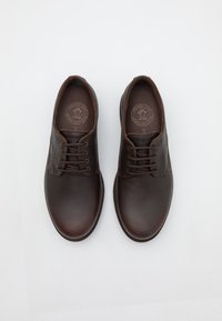 Panama Jack JACKSON GTX - Zapatos con cordones - chestnut