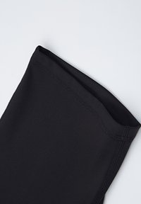 Carlheim Retuusid - püksid - black