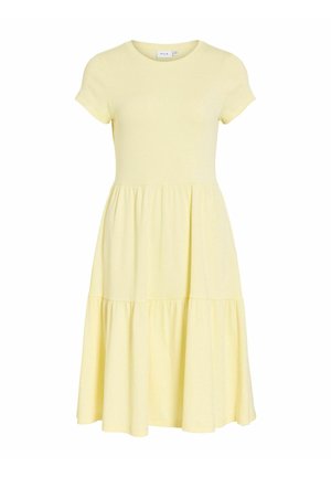 Robe midi jaune clair à manches courtes avec un col rond et une jupe à volants froncés.