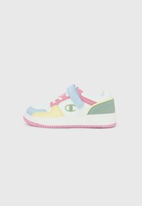 Δεν επιλέχθηκε, white/multi-coloured