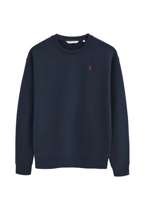 Marineblauwe trui met lange mouwen en ronde hals, met geribde manchetten en zoom, voorzien van een klein rood polo-spelerlogo op de linkerborst.