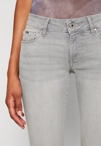 Pepe Jeans Vaqueros pitillo - grey denim