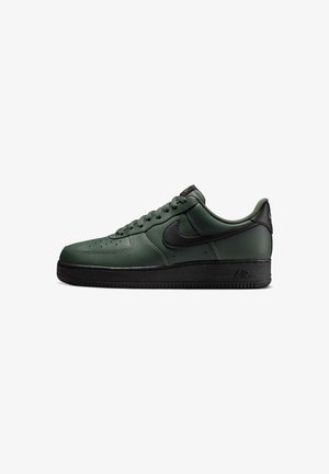 Nike Sportswear, AIR FORCE 1 07 ESS - Αθλητικά παπούτσια - camo green/black