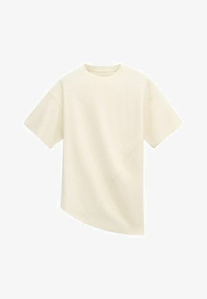 Krémově bílý krátký rukáv s kulatým výstřihem a asymetrickým lemem s diagonálním švem.