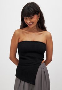 NA-KD STRUKTURIERTES TUBE MIT SEITENSCHLITZ - Top - black