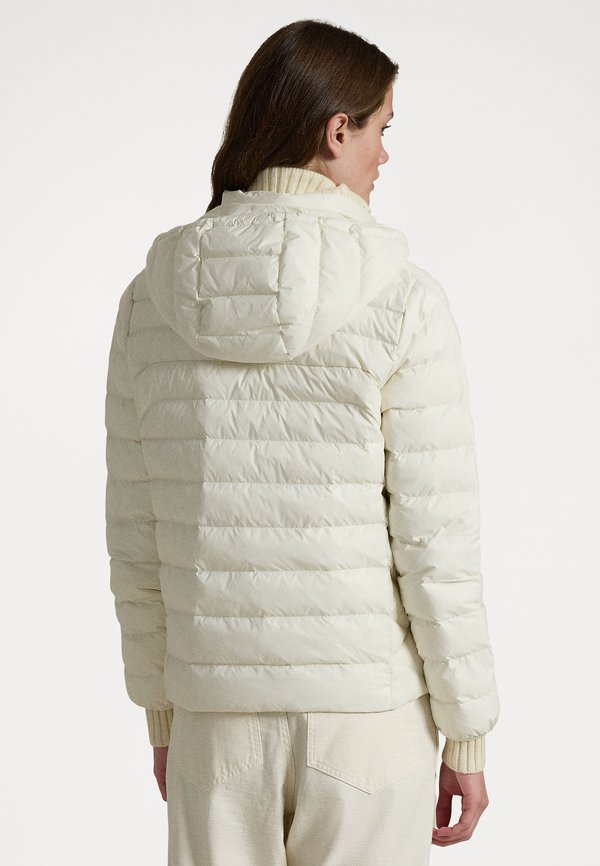 WATER RESISTANT PACKABLE HOODED JACKET - Light jacket - estate cream3