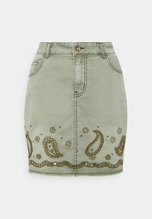 Jupe en denim kaki avec broderies cachemire et accents métalliques à l'ourlet, coupe ajustée et poches avant.