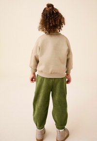 Next REGULAR FIT - Bukser - khaki green