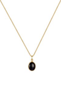 Goldkette mit einem ovalen schwarzen Edelsteinanhänger mit glatter Textur, der in einer dünnen Goldfassung montiert ist.