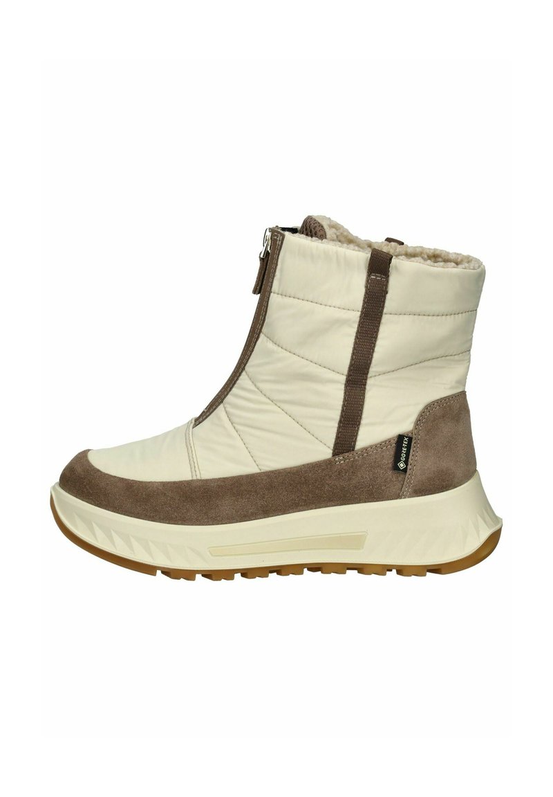 Beige en bruine enkelboot met een gewatteerde textuur, waterdichte buitenkant, zijrits en een dempende zool ontworpen voor comfort.