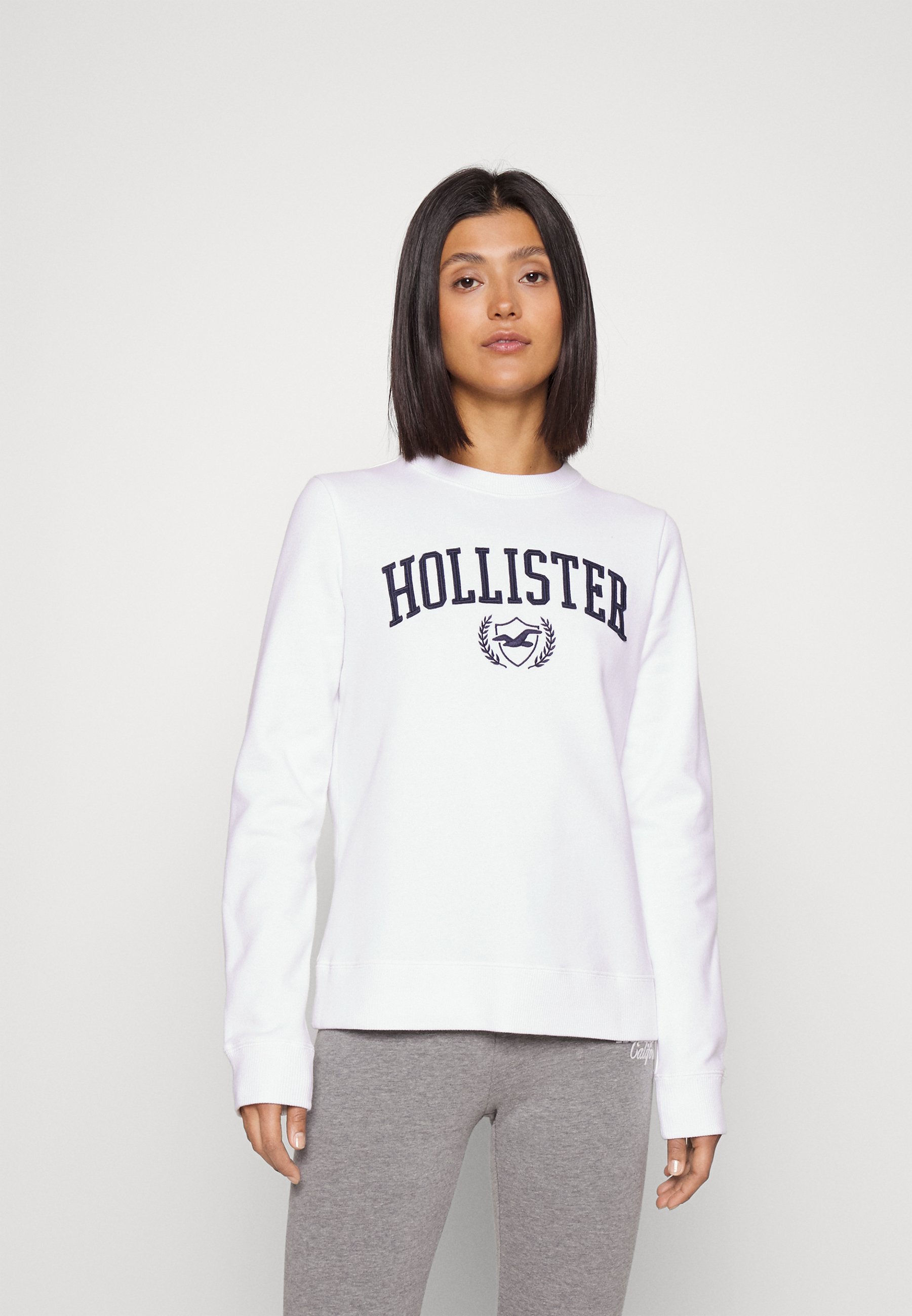 Cloud Dancer White Hollister Jumper Hollister Crew Neck Sweater