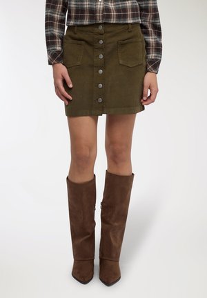 CON BOTTONI - Minigonna - verde militare