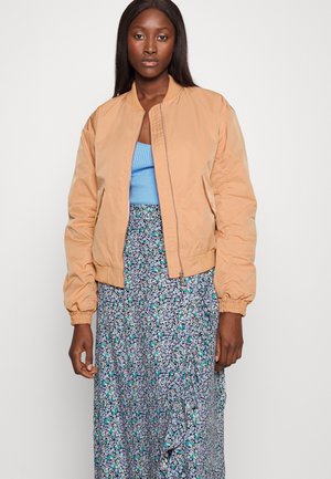 Vero Moda Tall VMALEXA SHORT JACKET  - Blouson Bomber - cork