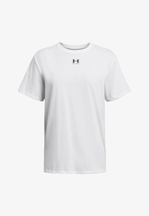 Hvid bomuld t-shirt med korte ærmer, rund halsudskæring, med en lille sort logo på den øvre del af brystet. Glat tekstur, almindelig pasform.