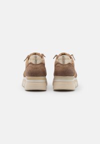 bugatti Sneakers - beige