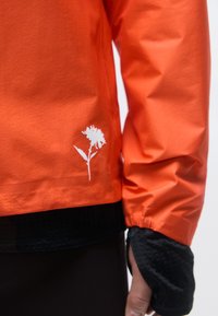 The North Face Summit Series SUPERIOR JACKET GRAPHIC - Veste Hardshell - acrylic orange