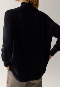 Massimo Dutti Trui - black