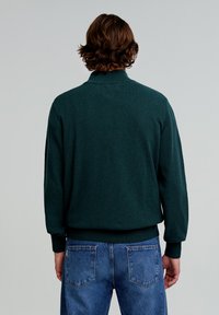 Scalpers PEAK TRICOT - Pulover - dark green