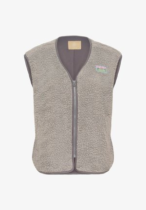 Gilet senza maniche in sherpa grigio chiaro con zip frontale e piccola patch colorata sul lato sinistro del petto.