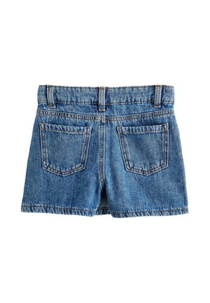 Világoskék mosott hatású farmer rövidnadrág, klasszikus öt zsebes kialakítással, látható varrásokkal és szegélyezett aljjal.
