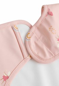 Next WEANING AND FEEDING SLEEVED - Lacīte - pink unicorn fairies