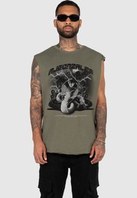 MJ Gonzales TOXIC  - Top - olive