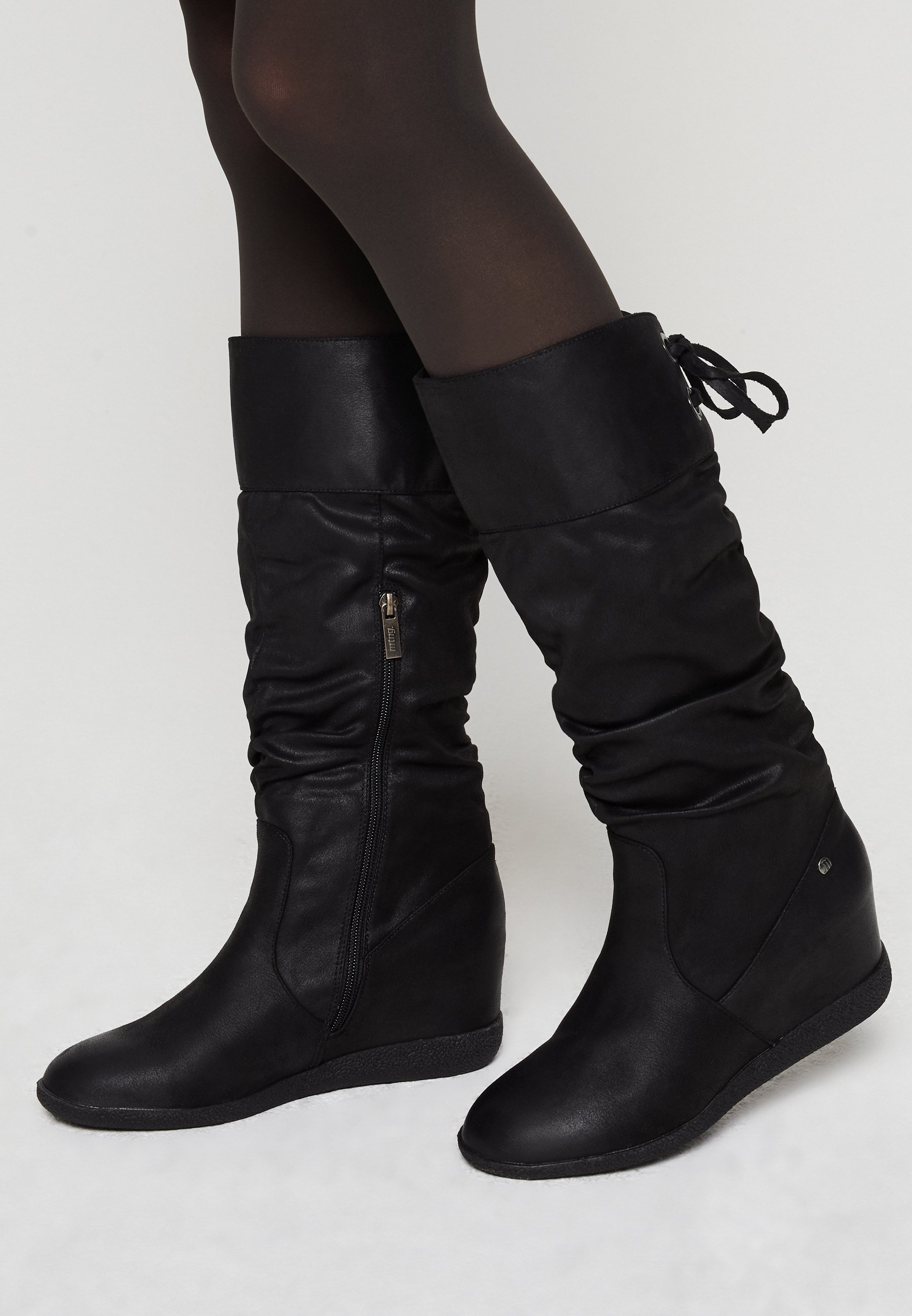 Bottes Compensées Atmosphere En Daim Noir - Taille UK 5 - Occasion