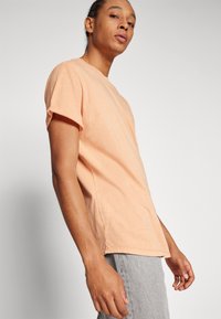 G-STAR LASH - T-shirts - peach bloom gd