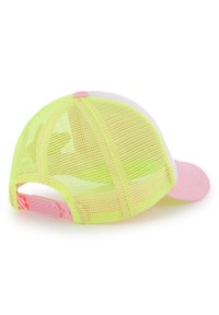 Νεον κίτρινο καπέλο με δίχτυ, ροζ γείσο και ρυθμιζόμενο κούμπωμα snapback. Διαθέτει δομημένο μπροστινό μέρος και διαπνεόμενο πίσω μέρος για αερισμό.