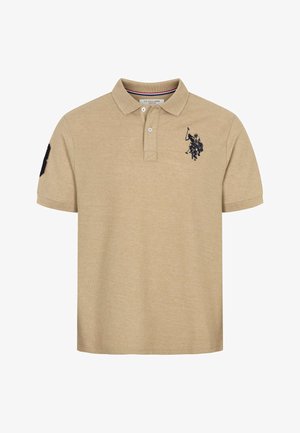 Béžové polotriko z texturované bavlny, s tříknoflíkovou légou, krátkými rukávy a černým vyšívaným logem na hrudi a rukávu.