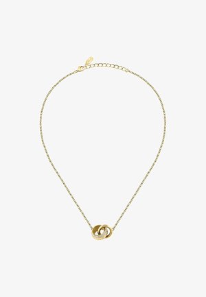 Collier délicat en chaîne d'or avec pendentif à deux anneaux entrelacés, un anneau en or lisse, l'autre incrusté de petits cristaux.