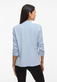 VILA VIHER NEW 3/4 NOOS - Suvejakk - kentucky blue