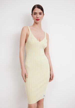 LABEL DRESS - Vestido de punto - green haze